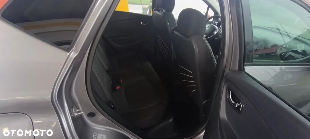 Renault Captur (ENERGY) dCi 90 LIMITED - 17
