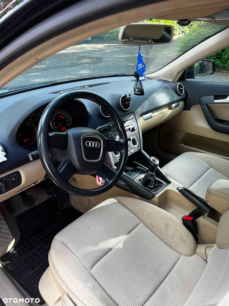 Audi A3 Sportback - 5