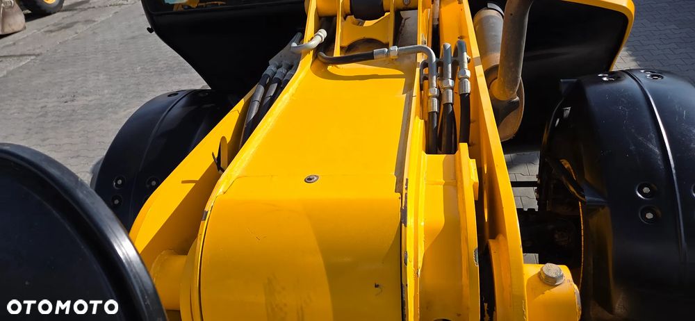 JCB <<JCB 540-140 Hi Viz, przebieg 4600 Mtg, 2017 rok!bez Dpf, opony 80% dobre,sprowadzona!>> - 10