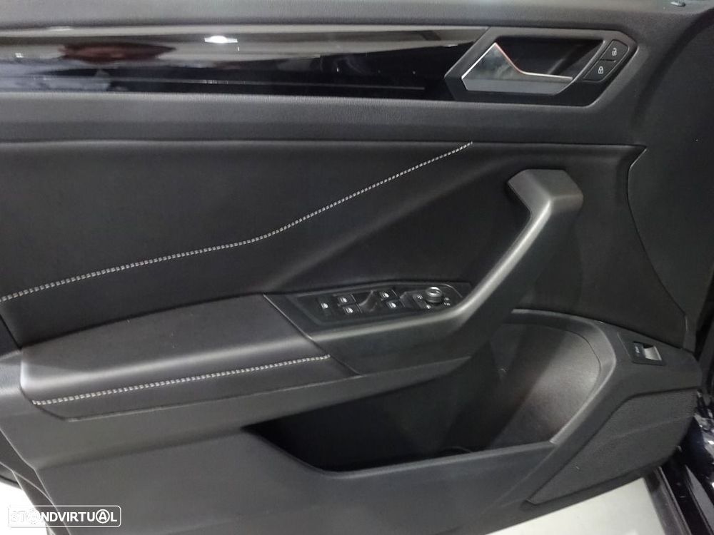 VW T-Roc 1.5 TSI R-Line DSG - 9