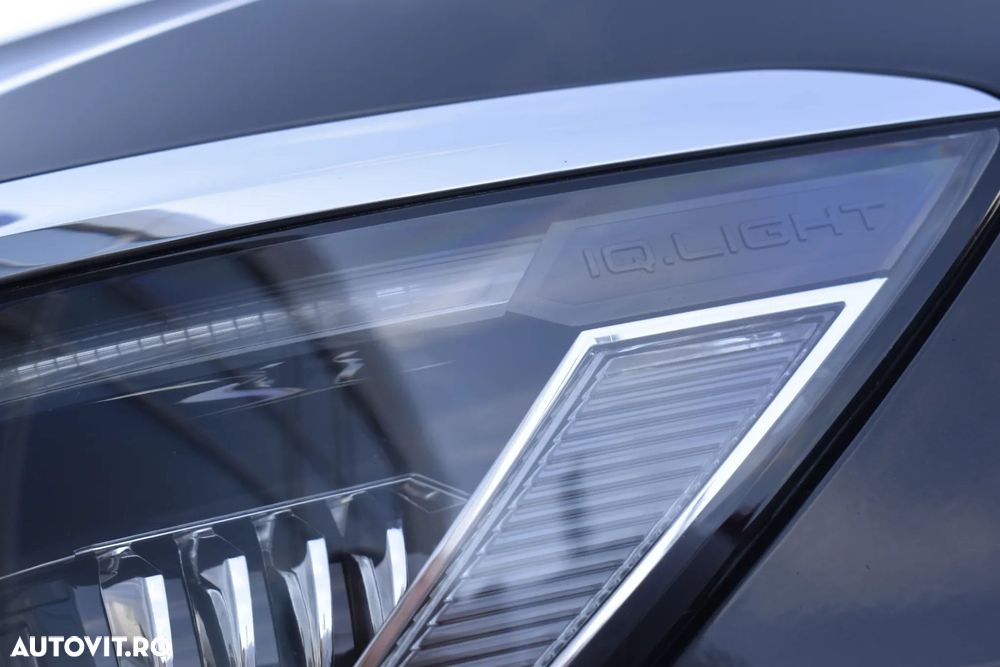 Volkswagen Passat 2.0 TDI DSG Highline - 40