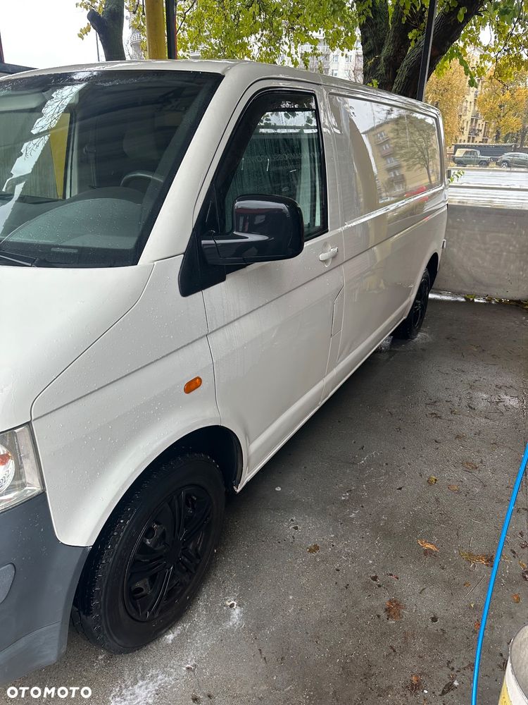 Volkswagen Transporter - 3