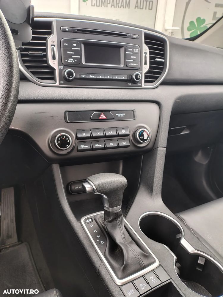 Kia Sportage 2.0 CRDI AWD Aut. VISION - 9