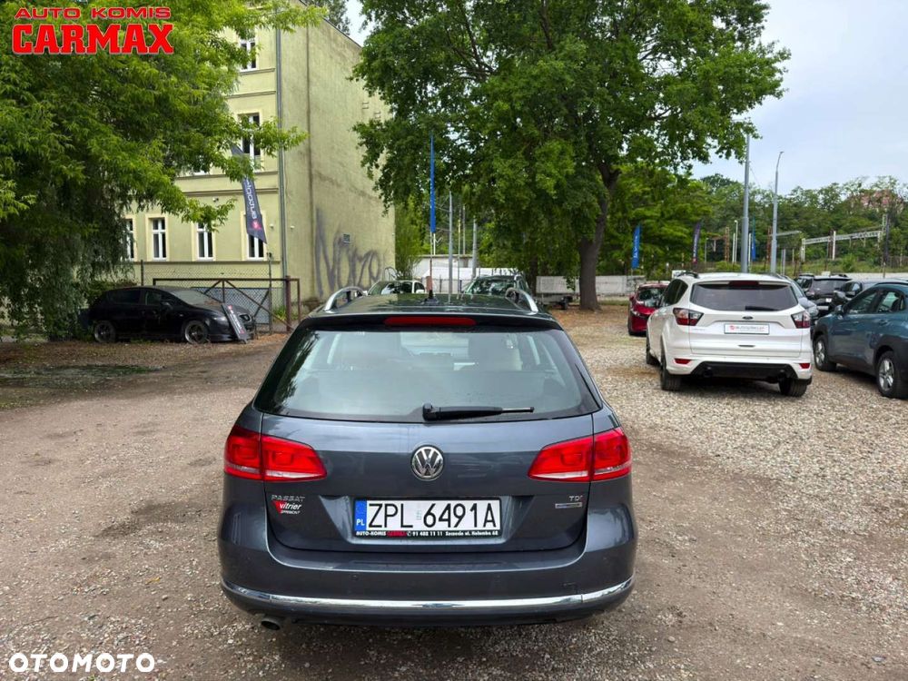Volkswagen Passat - 6