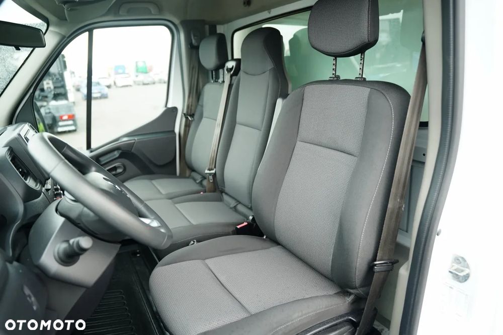 Renault MASTER / KONTENER 4,2 m / WINDA DHOLLANDIA 750 KG / BLIŹNIAK / MANUAL / SPROWADZONY / EURO 6 - 23
