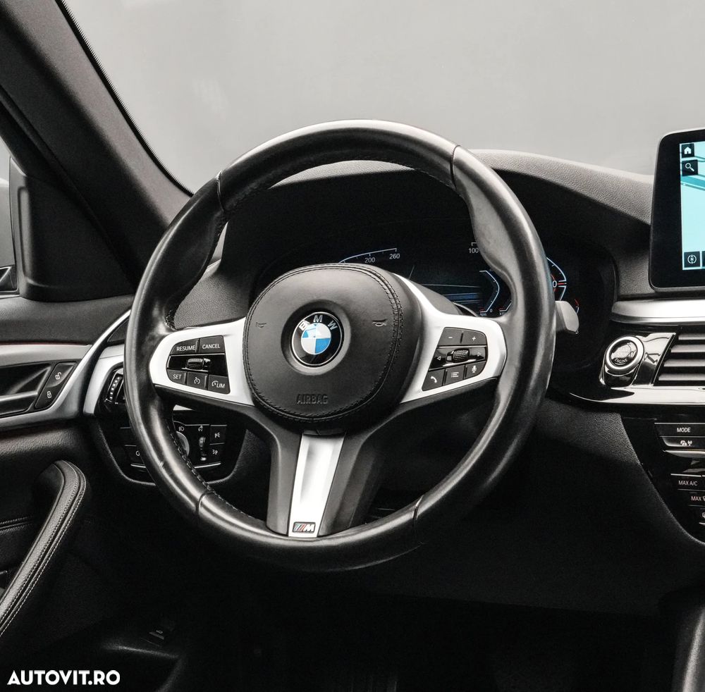 BMW Seria 5 518d AT MHEV - 17