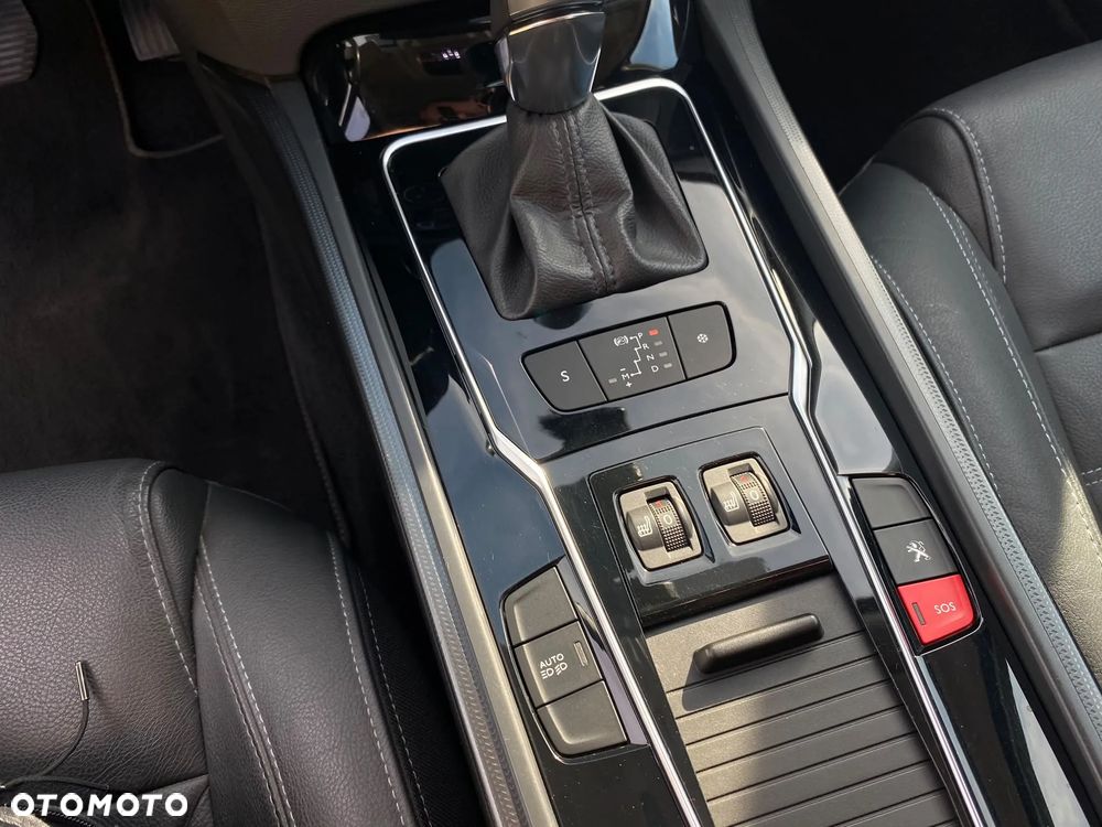 Peugeot 508 BlueHDi 180 EAT6 Stop&Start Allure - 17