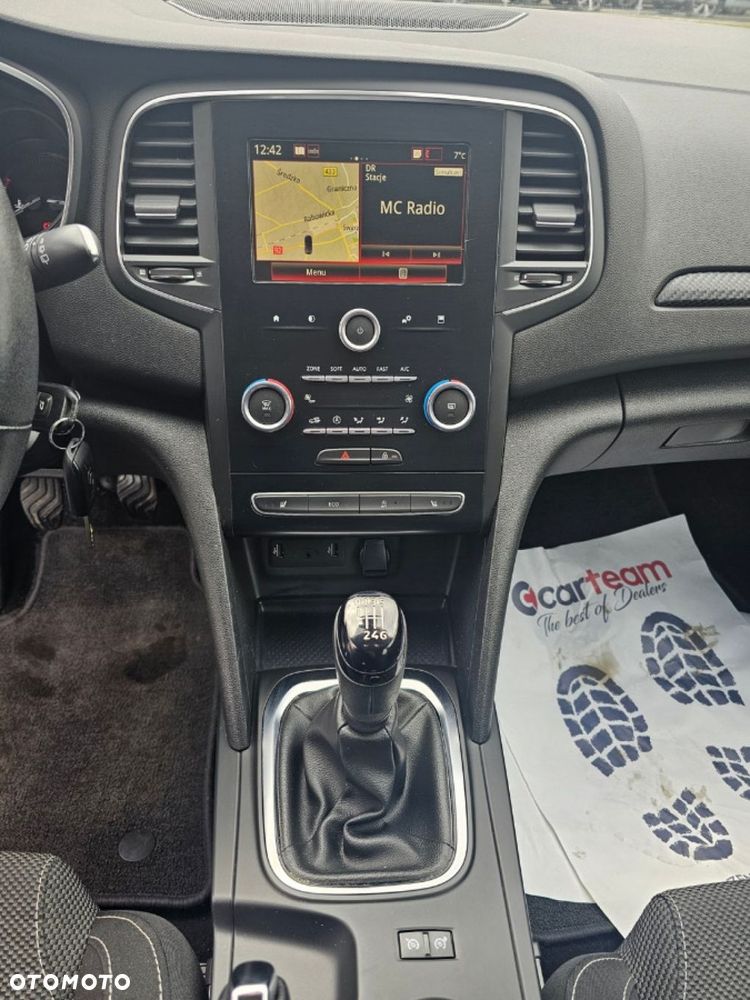 Renault Megane - 24
