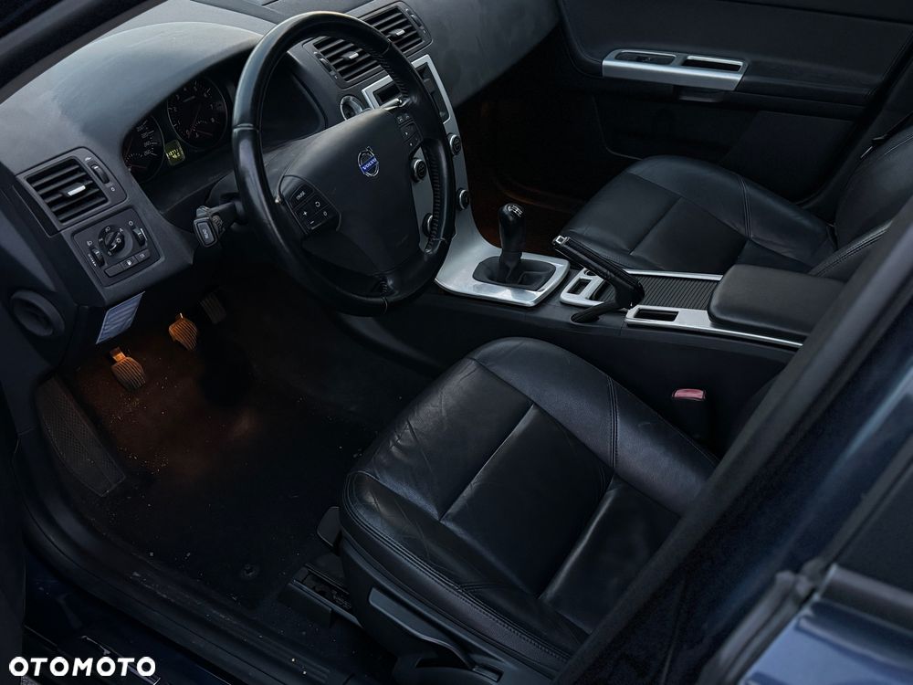 Volvo V50 - 13