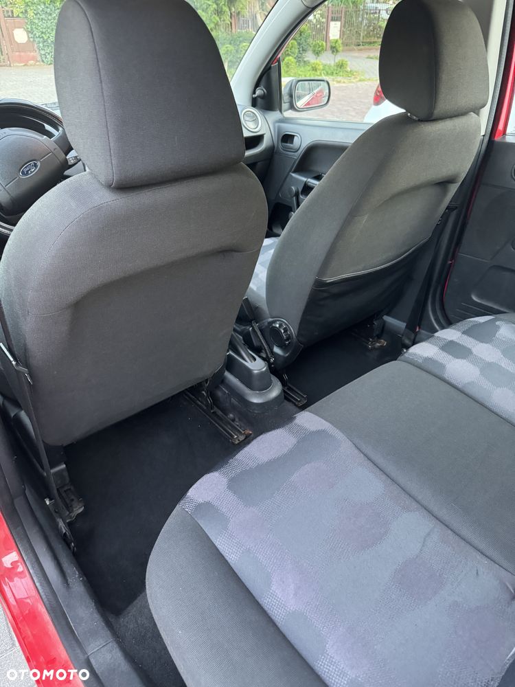 Ford Fusion 1.4 TDCI Ambiente - 24