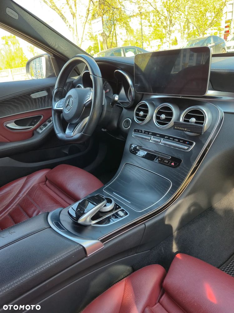 Mercedes-Benz Klasa C 300 7G-TRONIC - 1