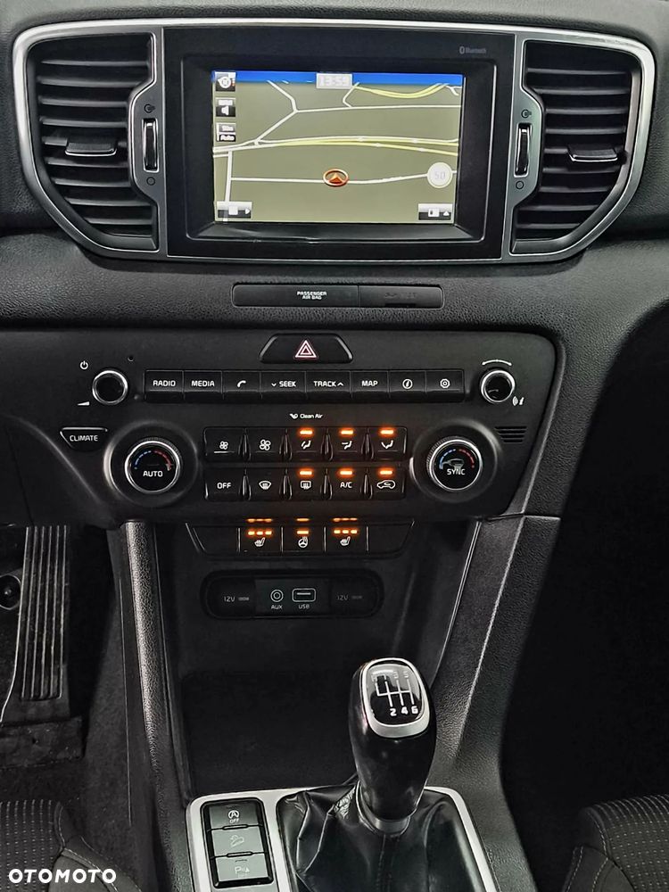 Kia Sportage - 17
