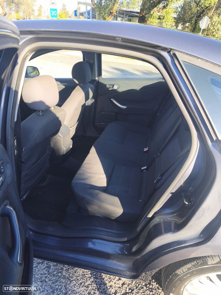 Ford Mondeo 2.0 TDCI Titanium - 7