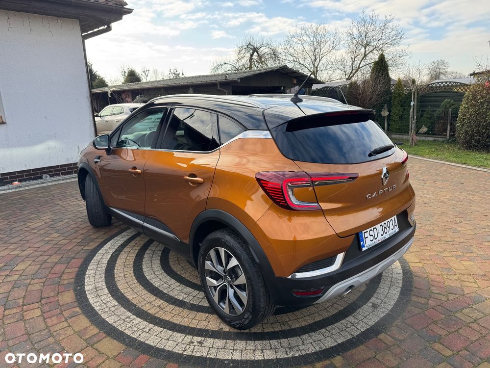 Renault Captur 1.3 TCe Intens EDC - 4