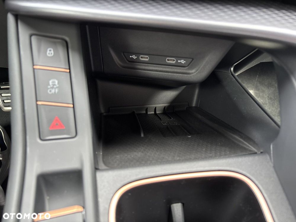 Cupra Terramar 1.5 eTSI mHEV Advantage Edition DSG - 27