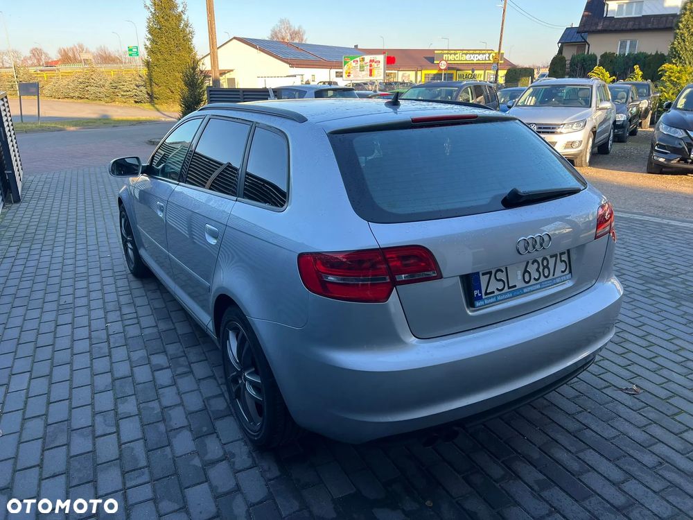Audi A3 Sportback - 6