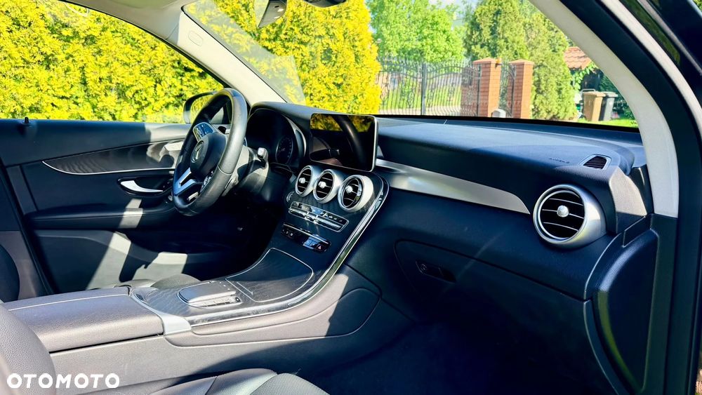 Mercedes-Benz GLC 200 d 4-Matic Business Edition - 10