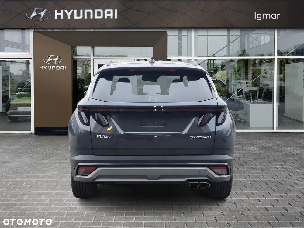 Hyundai Tucson - 4