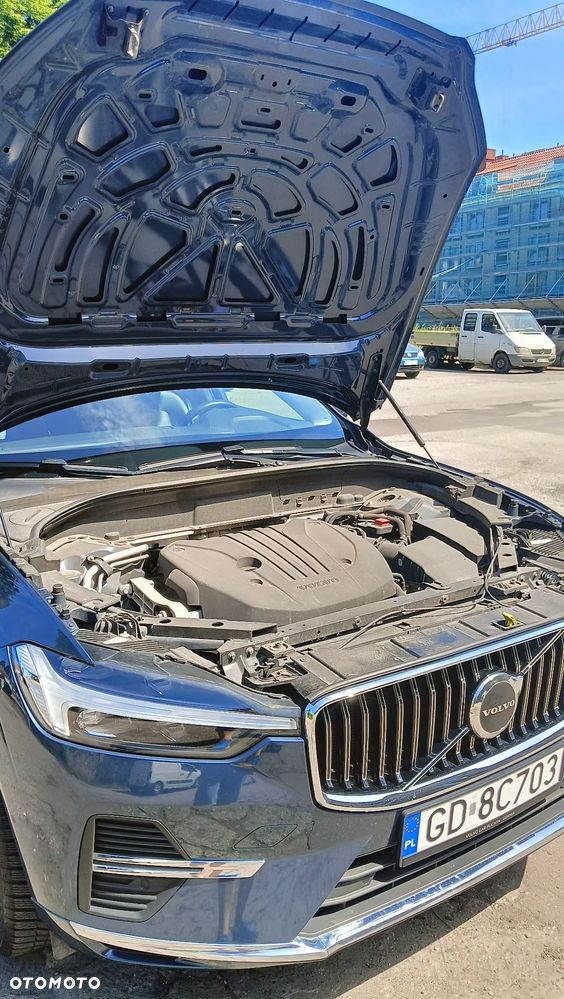 Volvo XC 60 B4 B Essential - 10