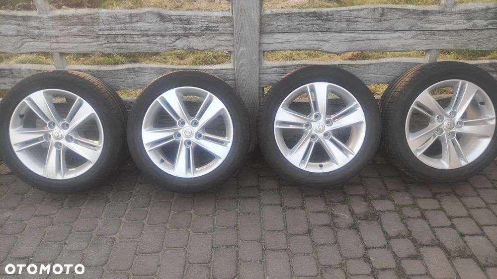 Opel Astra 1.7 CDTI DPF (119g) Edition - 22