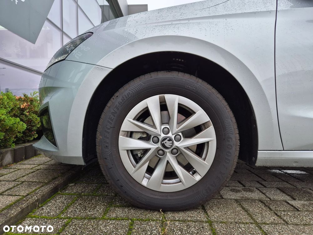 Skoda Fabia 1.0 TSI Selection - 33