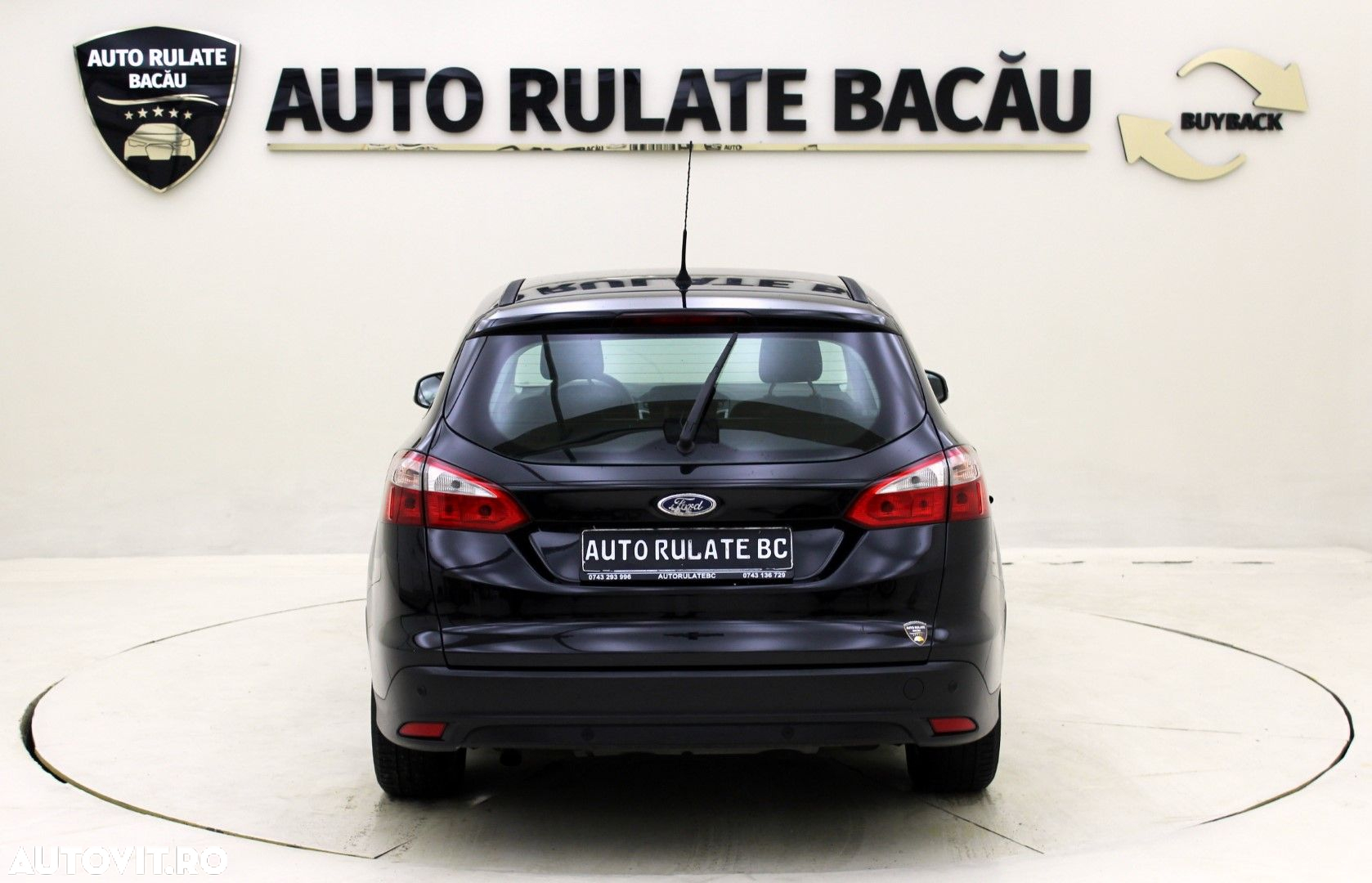 Ford Focus - 11