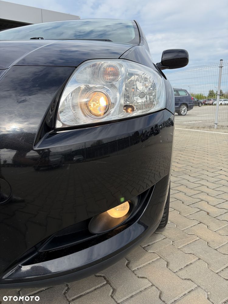 Toyota Auris 1.6 VVT-i Prestige - 18