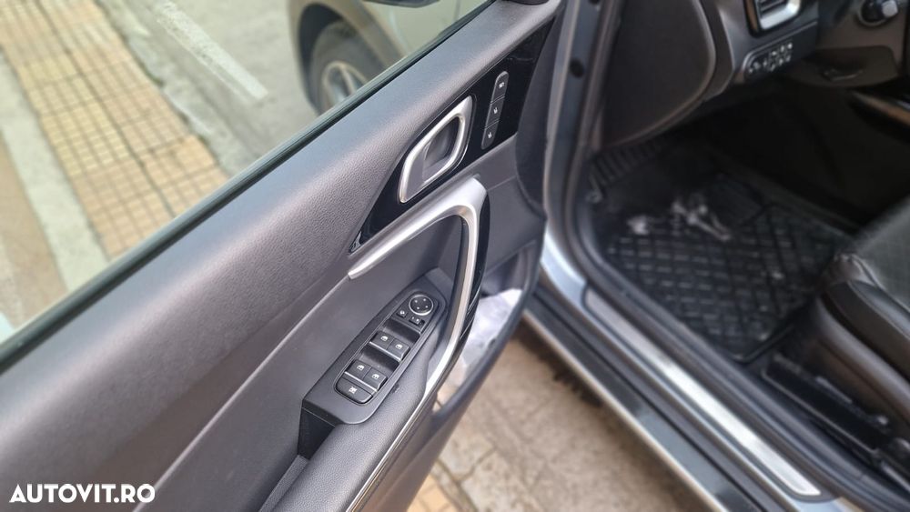 Kia XCeed 1.6 GDI DCT6 OPF Platinum Edition - 14