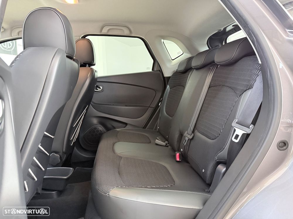 Renault Captur ENERGY TCe 120 EDC Luxe - 19