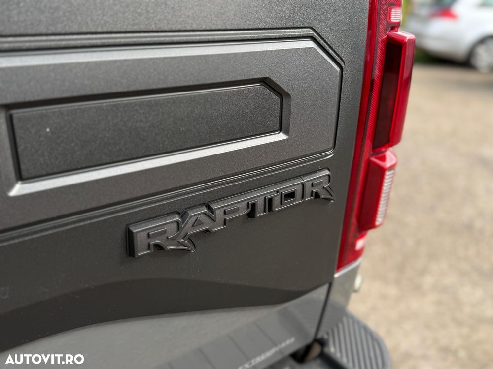 Ford Raptor - 28