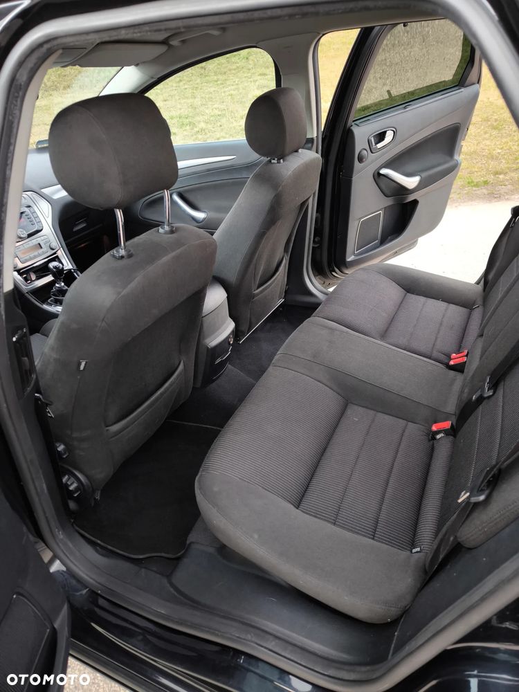 Ford Mondeo 2.0 TDCi Titanium - 13