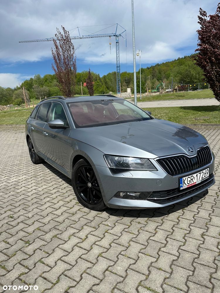 Skoda Superb 2.0 TDI Active DSG - 1