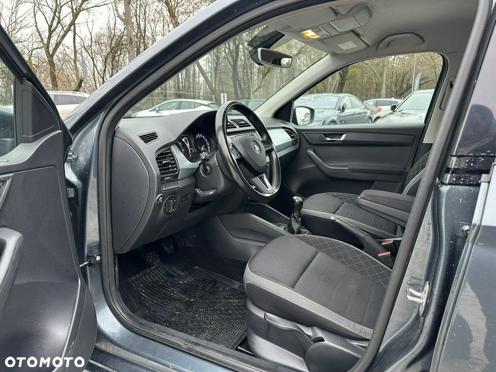 Skoda Fabia 1.0 Ambition - 11