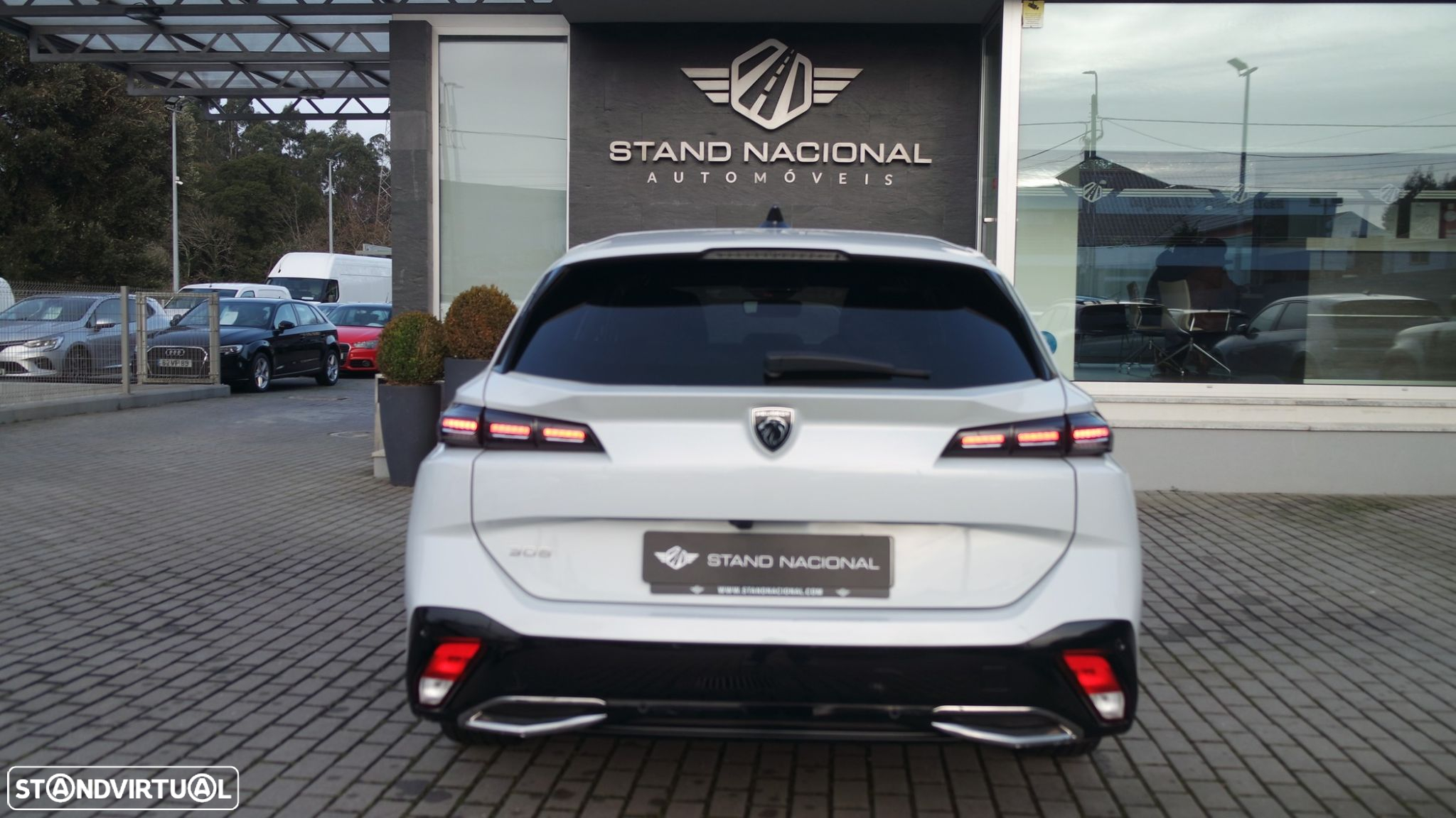 Peugeot 308 SW 1.2 PureTech Allure EAT8 - 7