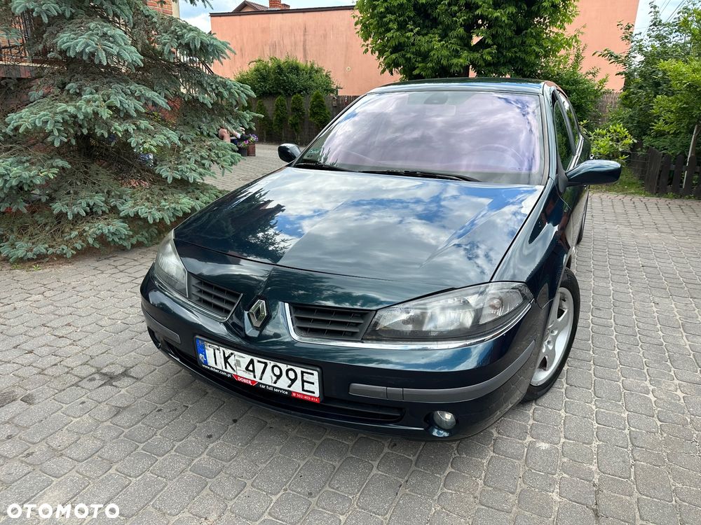Renault Laguna - 1