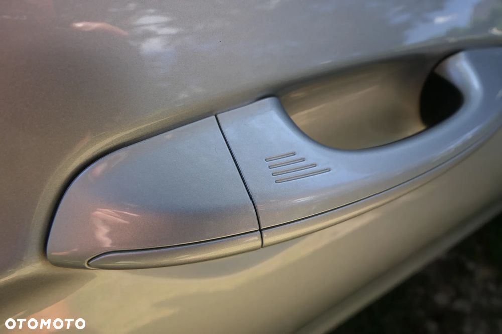 Ford Mondeo 2.0 Ti-VCT Titanium - 17