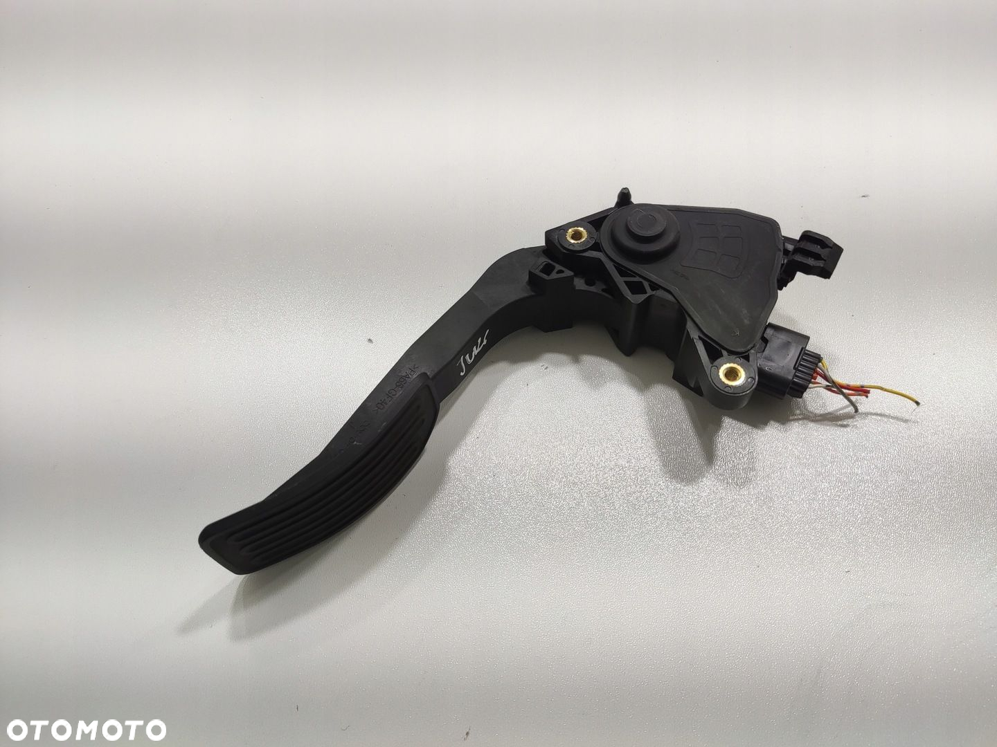 PEDAŁ GAZU NISSAN JUKE I F15 2015-2019 LIFT 180023RA0B - 3