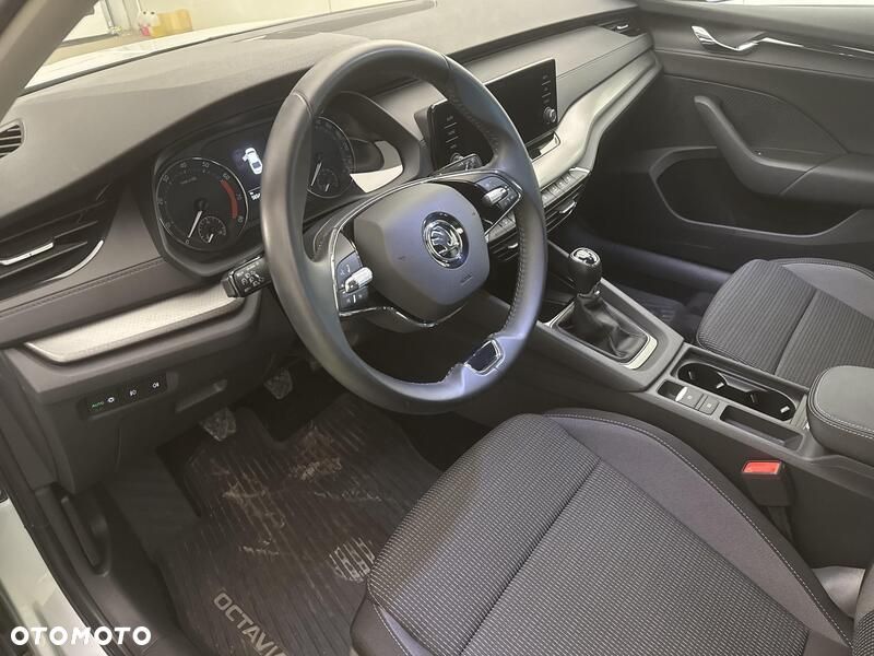 Skoda Octavia 1.5 TSI ACT Ambition - 11
