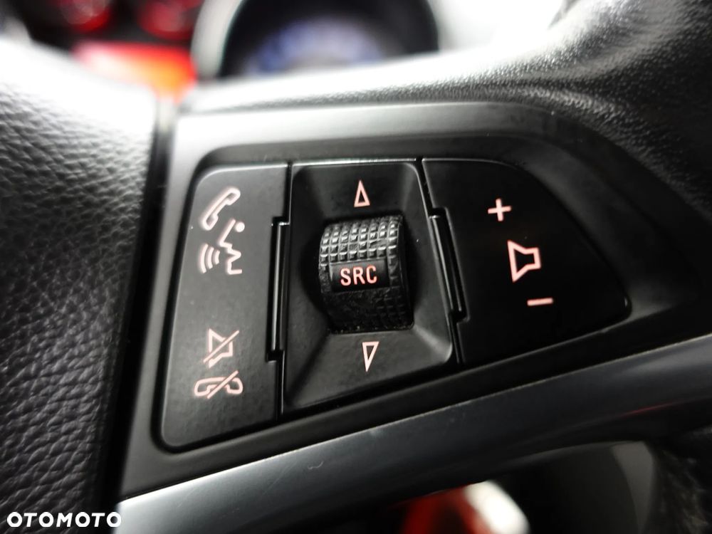 Opel Astra 1.4 150 Jahre - 39