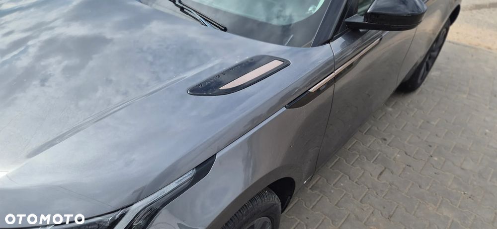 Land Rover Range Rover Velar 2.0 SD4 R-Dynamic SE - 4