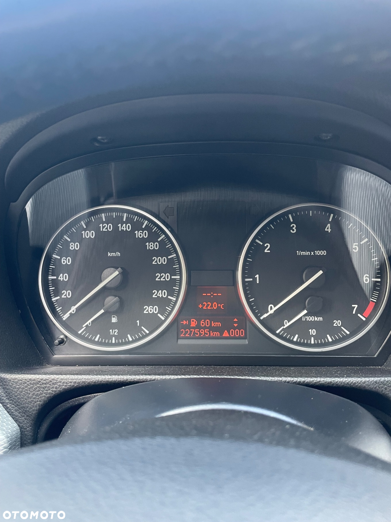 BMW Seria 3 318i - 7