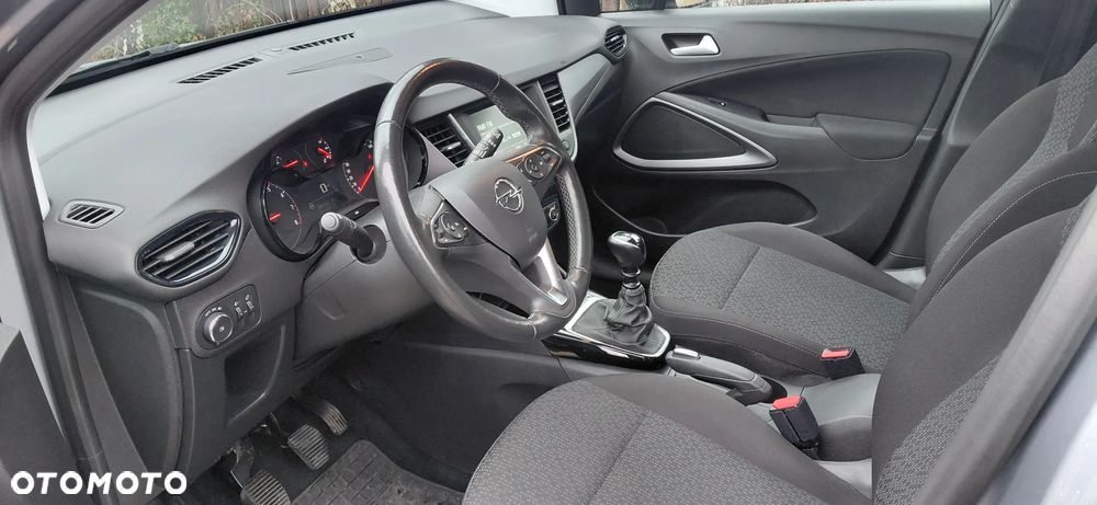 Opel Crossland X 1.2 T Edition S&S - 9