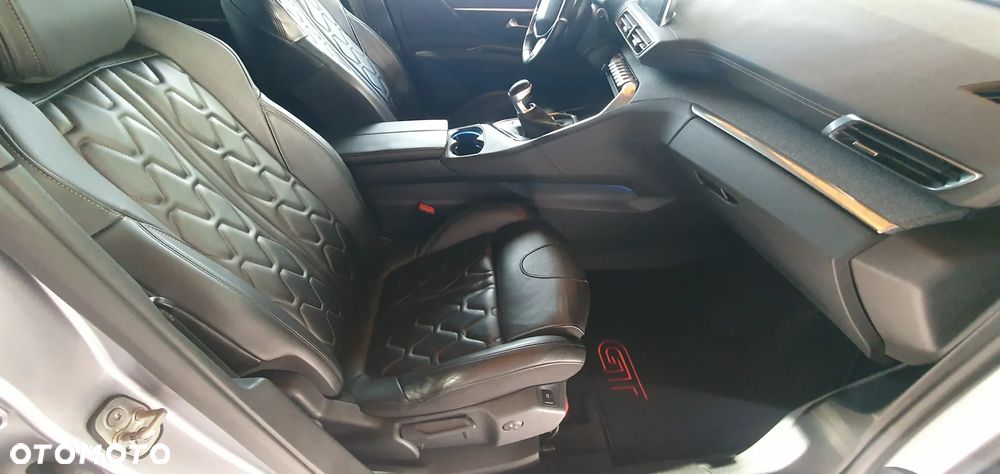 Peugeot 5008 1.2 PureTech GT S&S - 38