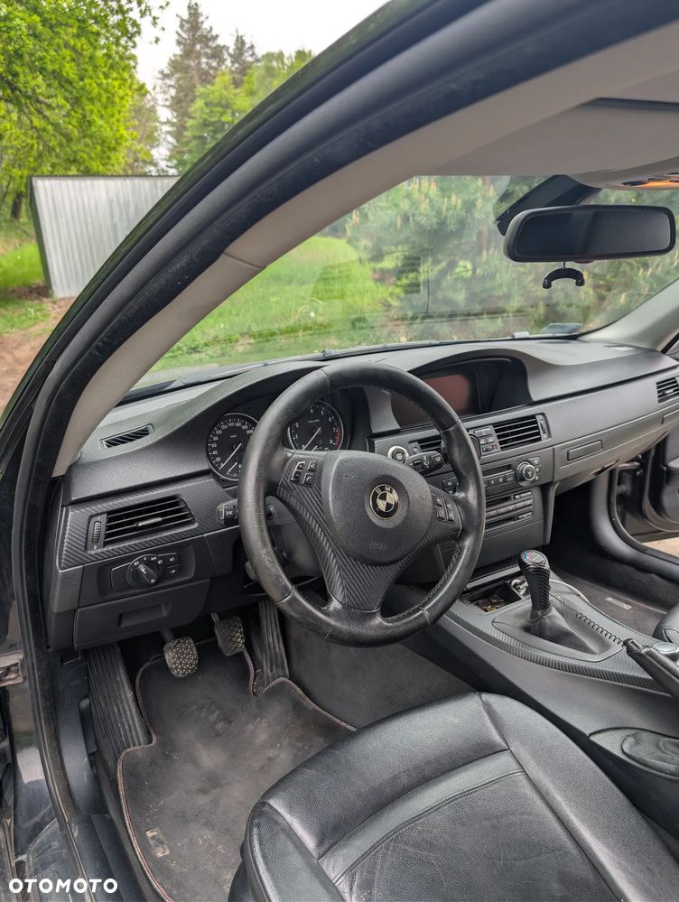 BMW Seria 3 325i - 11