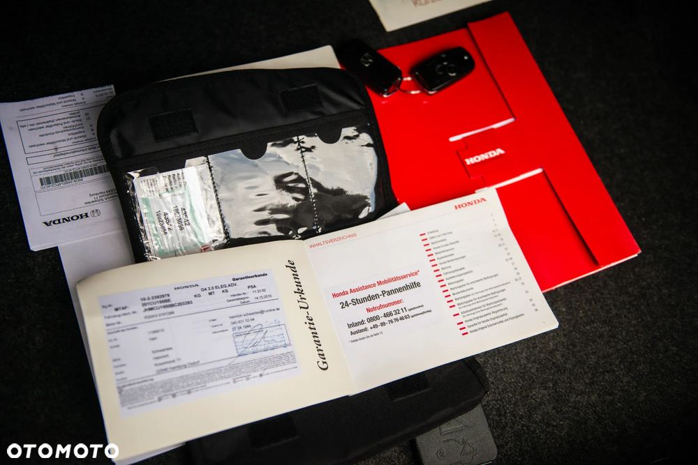 Honda Accord 2.0 Executive - 38