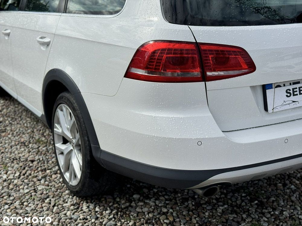 Volkswagen Passat Alltrack - 15