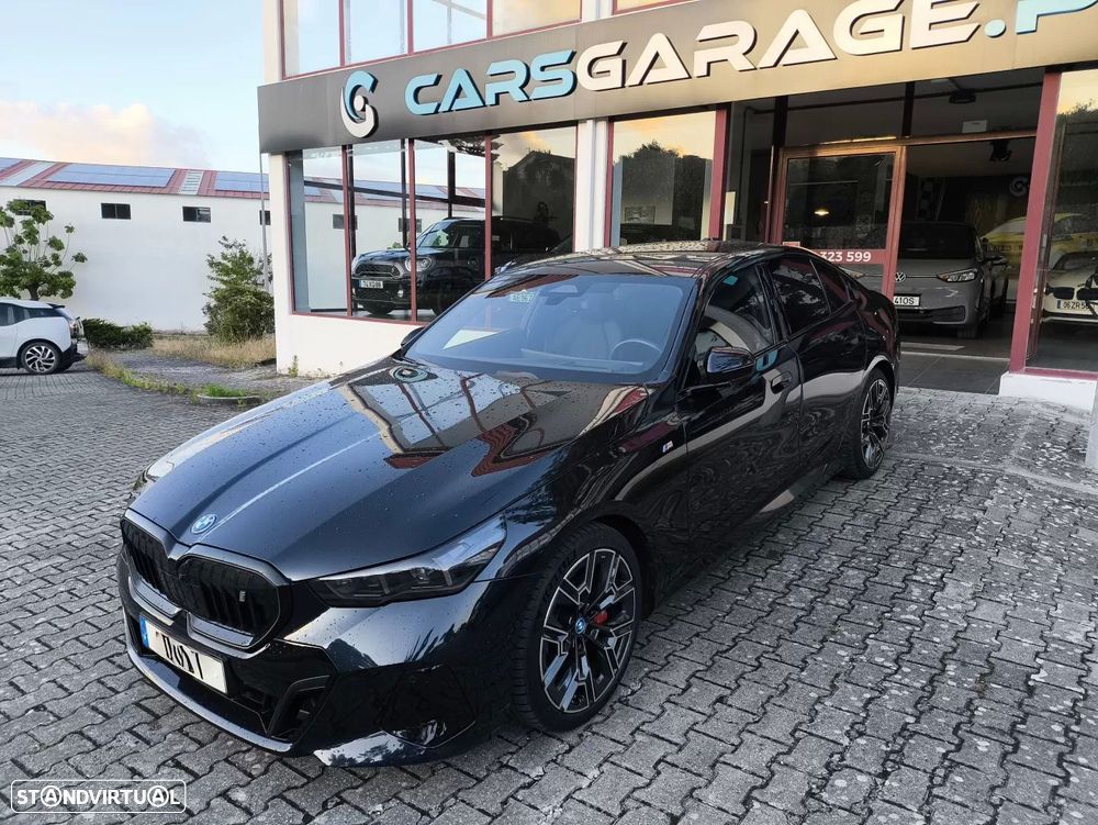 BMW i5 eDrive40 Pack Desportivo M Pro - 1