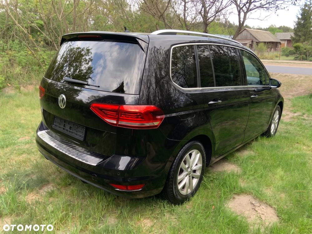 Volkswagen Touran 1.6 TDI BMT SCR Comfortline - 3