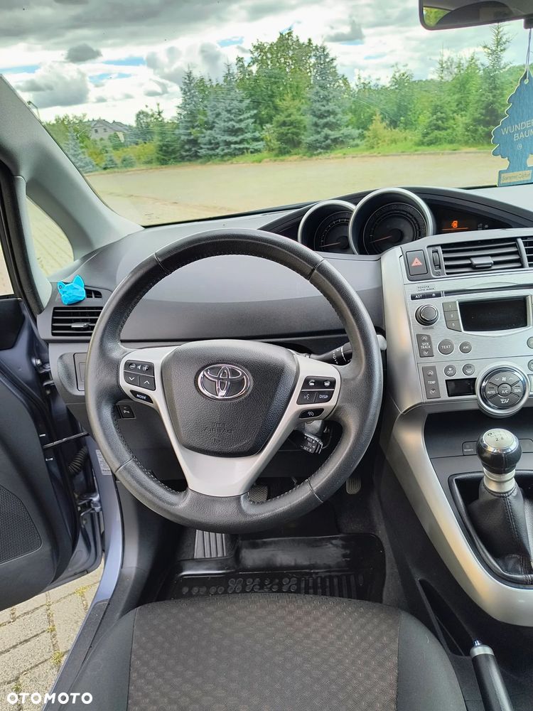 Toyota Verso 1.6 Edition - 6