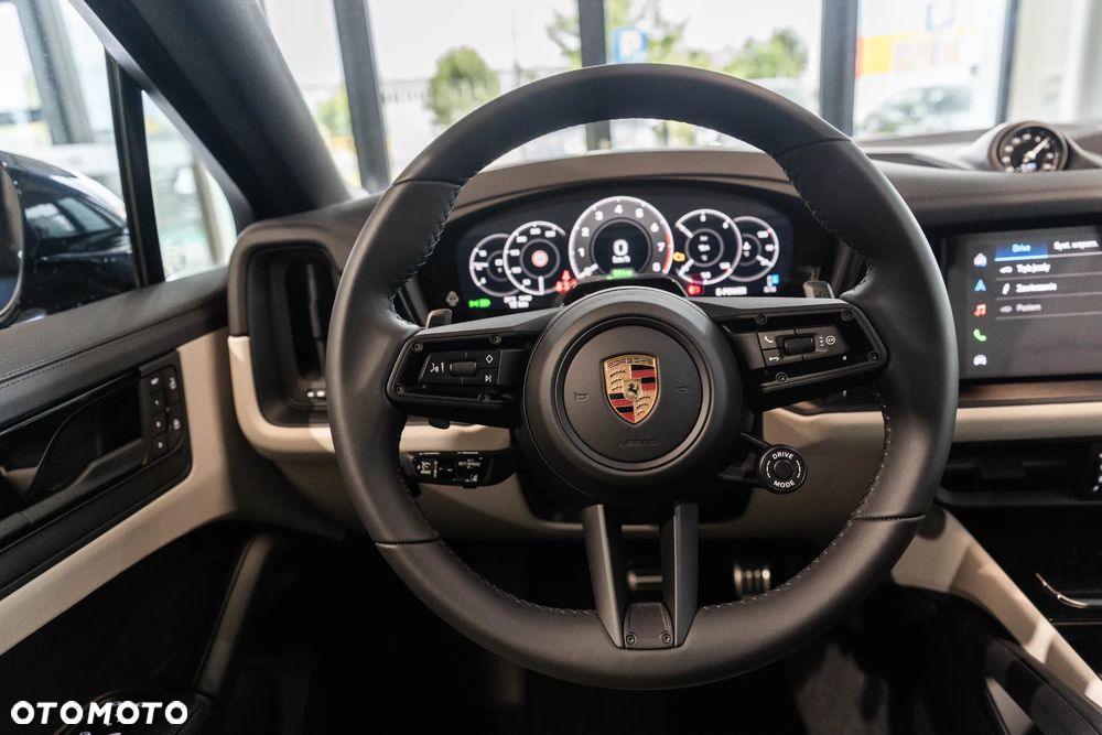 Porsche Cayenne S E-Hybrid PHEV Black Edition - 18